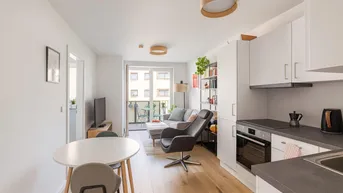 Expose Ab November: Charmante 2-Zimmer-Wohnung mit Balkon in St. Gotthard