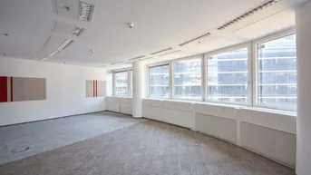 Expose Modernes Arbeiten im Andromeda Tower!