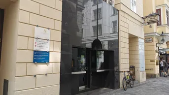 Expose Repräsentative Geschäftsfläche im Palais Esterházy