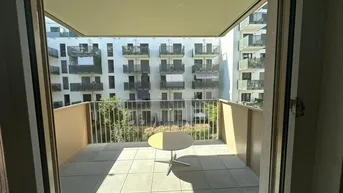 Expose Ab 01.11.: Moderne 2-Zimmer-Wohnung mit Balkon nahe U1 Rennbahnweg