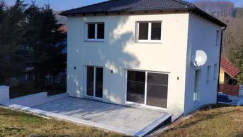 Expose Neuer Preis!! 3021 Pressbaum/Rekawinkel &gt; Schlüsselfertiges Ziegelmassiv-Haus, auf ca. 765m² Eigengrund, in attraktiver Lage.