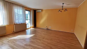 Expose Gemütliche 3 Zimmer Wohnung mit südseitigen Balkon in Berndorf/ Veitsau