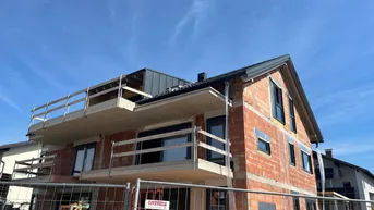 Expose ELIXHAUSEN / NEUE Dachterrassenwohnung / Hohe neue Wohnbauförderung!