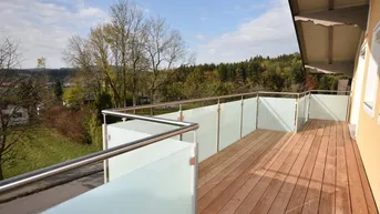 Expose NEUMARKT am Wallersee / 4-Zimmer-Terrassenwohnung