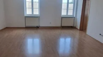 Expose Große 3 Zimmerwohnung in Pottendorf