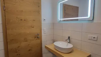 Expose Wunderschöne Wohnung im Neubau mit Panoramablick ins Zillertal "Wohnen wie auf der Alm"