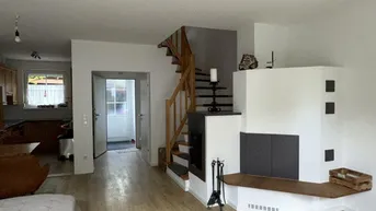 Expose GEPFLEGTES REIHENHAUS MIT GARTEN UND 5 ZIMMER