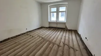 Expose UNSANIERTE ALTBAUWOHNUNGEN NÄHE AUGARTEN!