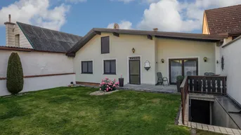 Expose Einfamilienhaus mit separatem Wohnbereich
