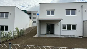 Expose NEUBAU Erstbezug Reihenhaus Nr. 7 Schärding - Auweg, Eigenmittel in Höhe von € 74.000,- erforderlich!