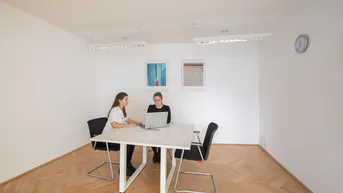 Expose Privater Büroraum für 3 Personen in Regus Graben 19