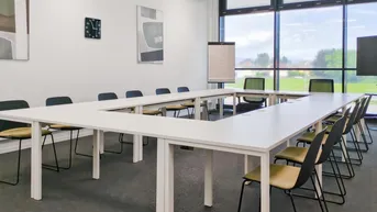 Expose Großraumbüros für 10 Personen in Regus Modepark Röther