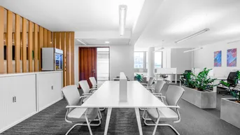 Expose Buchen Sie sich einen eigenen Schreibtisch in Regus City Tower