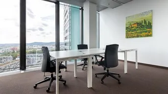 Expose Privater Büroraum für 3 Personen in Regus Twin Towers 