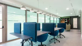Expose Coworking-Bereich in Regus Messecarree 