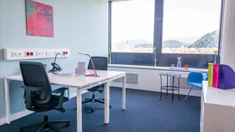 Expose Privater Büroraum für 2 Personen in Regus Smart City 