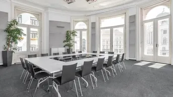 Expose Coworking-Bereich in Regus Le Palais