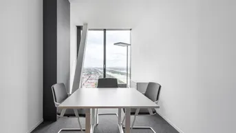 Expose All-inclusive-Zugang zu professionellen Büroräumen für 4 Personen in Regus DC Tower