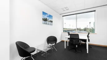 Expose All-inclusive-Zugang zu professionellen Büroräumen für 4 Personen in Regus Kohlmarkt 