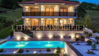 Expose * GEDERSBERG * MEDITERRANE TOSKANA-VILLA MIT GROSSZÜGIGEM RAUMANGEBOT UND HOCHWERTIGER AUSSTATTUNG *
