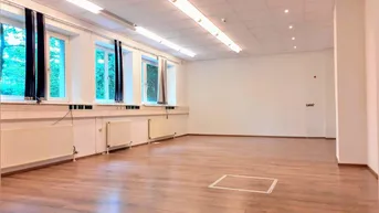 Expose Attraktive Gewerbeimmobilie in guter Lage in Maxglan; EG-Lage, ca. 300m²; angenehmes Raum- und Arbeitsklima!