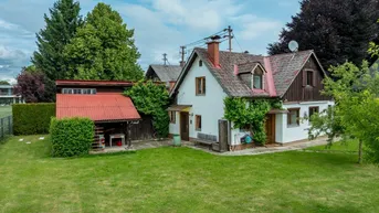 Expose Charmantes Einfamilienhaus mit großzügigem Grundstück und idyllischem Werkstattanbau in Attnang-Puchheim