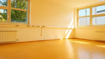 Expose Gewerbeimmobilie in ausgezeichneter Lage zu mieten; Salzburg Stadt, nahe Schloss Mirabell, Mirabellgarten, Paracelsus Bad und Kurhaus, Kongresshaus. Erstklassige Adresse! Beste Erreichbarkeit, ideal für hohe Kundenfrequenz!