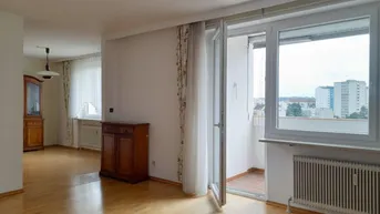 Expose Charmante 4-Zimmer-Wohnung mit Loggia und großzügigem Schnitt