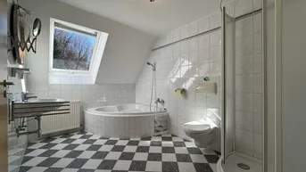Expose Tolle 2,5-Zimmer Maisonette-Wohnung in super Lage