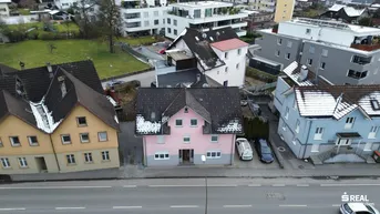 Expose Mehrfamilienhaus mit 5 Wohnungen zu verkaufen
