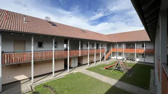 Expose Großzügige 6-Zimmer-Wohnung mit Option auf zwei separate Einheiten