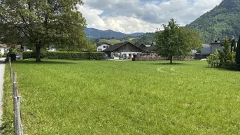 Expose Traumhaftes Grundstück im ruhigen Hatlerdorf
