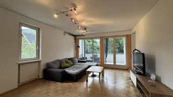 Expose Großzügige 2-Zimmer-Dachgeschosswohnung