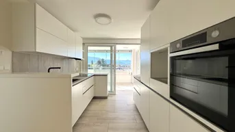 Expose Hochwertig sanierte 4-Zimmer-Wohnung mit großer Loggia &amp; Balkon