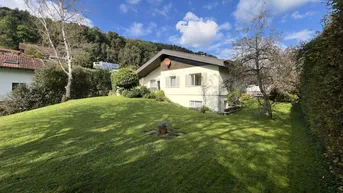 Expose Einfamilienhaus mit großem Garten in ruhiger Lage Tosters