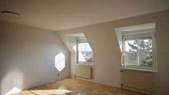Expose Attraktive 3-Zimmer-Dachgeschosswohnung im Zentrum von Guntramsdorf zu mieten! Überdachter Parkplatz inklusive!