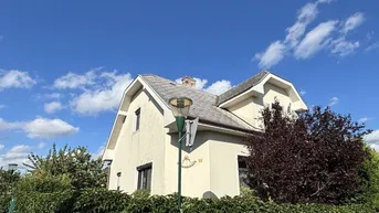 Expose Traumhaus mit Pool! Jetzt sichern!