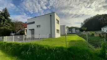 Expose IN KAUFABWICKLUNG !!! Nur noch 1 Einfamilienhaus zu verkaufen!