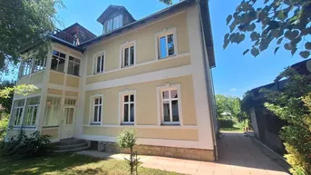 Expose Landhaus im Wienerwald mit großem Garten in zentraler Lage von Eichgraben