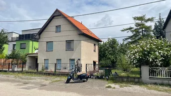 Expose Baugrund mit mächtigem Potential