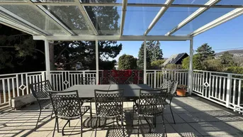 Expose Einmalige Gelegenheit mit südseitigem Garten, Garage und Pool!