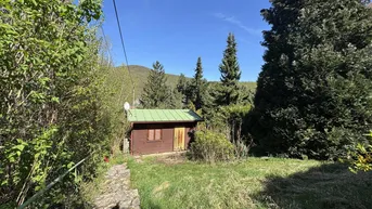 Expose Außergewöhnliches Grundstück mit traumhaftem Blick auf den Wienerwald!