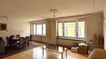 Expose Sanierungsobjekt mit Potenzial nahe Palais Coburg! VB