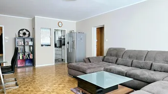 Expose Helle 3-Zimmer Wohnung mit Loggia in guter Infrastruktur!