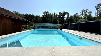 Expose Traumhafter Bungalow - Moderner Wohnkomfort in idyllischer Lage