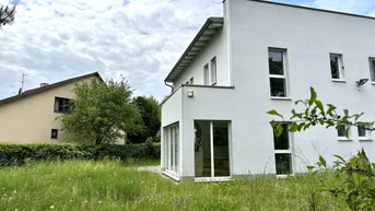 Expose Büro/Praxis/Kompetenzcenter am Stadtrand von Wels