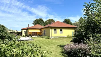Expose Großzügiges Anwesen mit 2 Bungalow Wohneinheiten und Nebengebäude