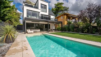 Expose "Untere Alte Donau - Eigengrund - Designerhaus - HighTech Living mit Pool"