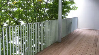 Expose Bestlage Hamerlingplatz! 6-Zimmer-Stilaltbau-Apartment mit herrlicher West-Loggia und optionalem Tiefgaragenplatz in Grünruhelage