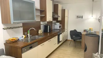 Expose Gepflegte 2-Zimmer-Etagenwohnung im 6. Stock mit Balkon